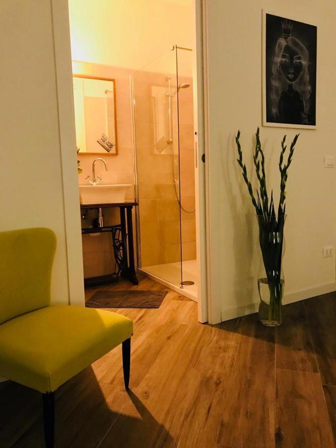 Lu.Lu Suite And Rooms П'яченца Екстер'єр фото